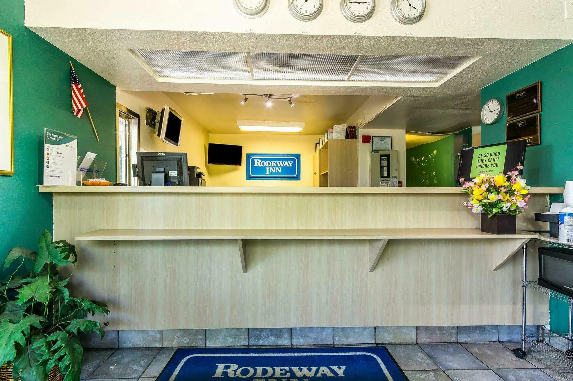 Rodeway Inn Nashville Exterior photo